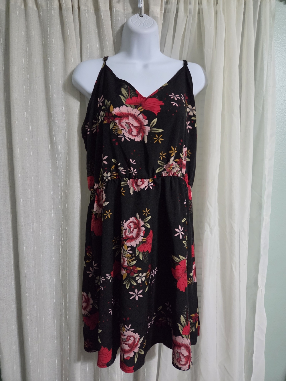 SHEIN Floral V-Neck Black & Pink Summer Sundress